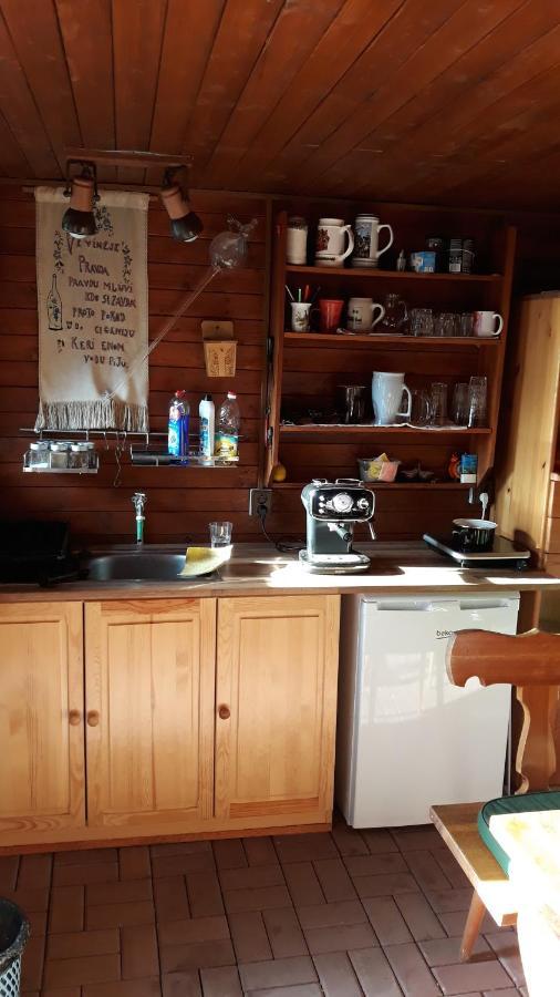 Apartman U Potoka Apartment Sadov Luaran gambar